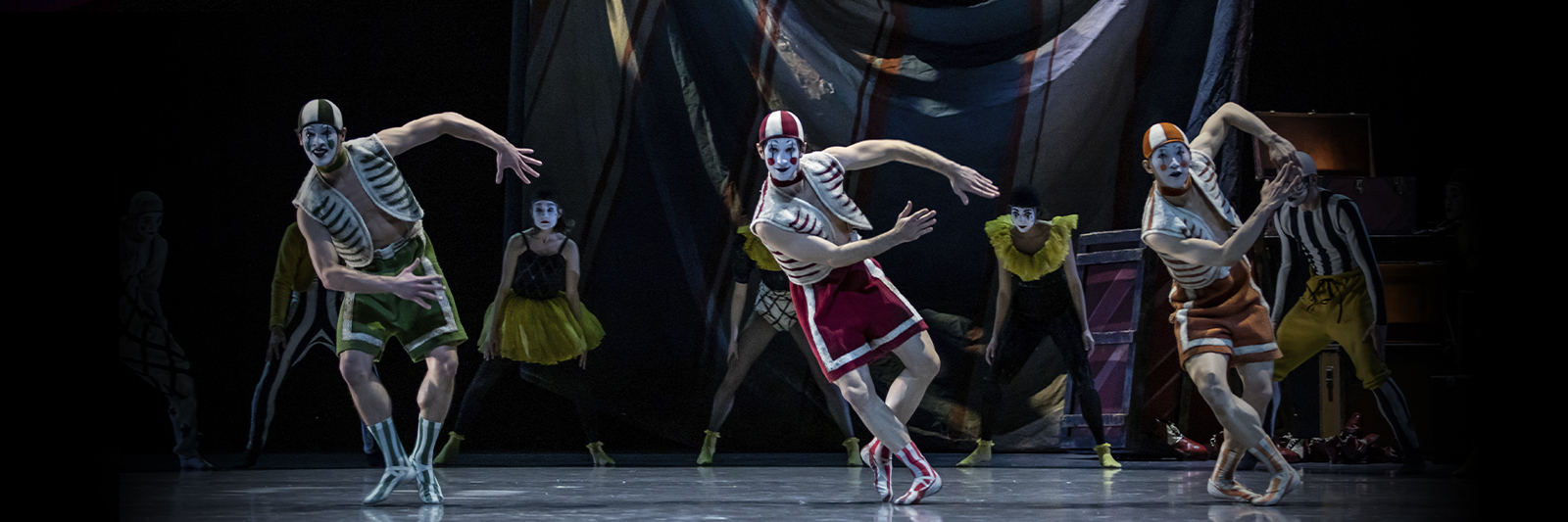 San Francisco Ballet in Rowe's MADCAP // © Lindsay Thomas