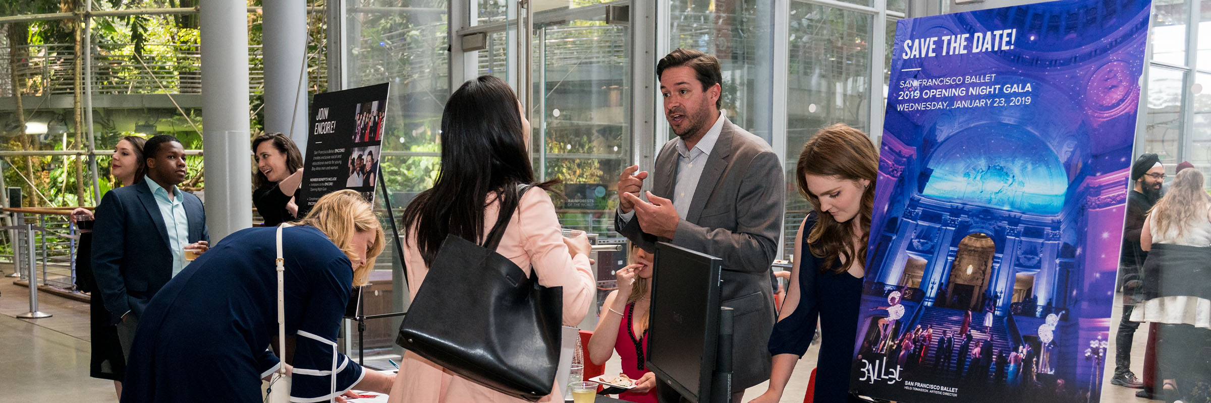 Scenes from the Summer of the Arts & Sciences event at the California Academy of Sciences. (Photo - Alex Akamine for Nikki Ritcher Photography)