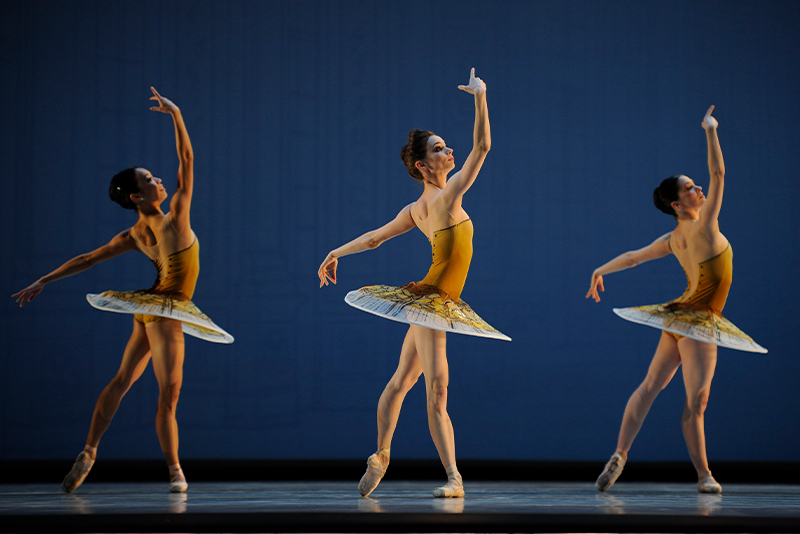 San Francisco Ballet in Possokhov's Classical Symphony. (© Erik Tomasson)