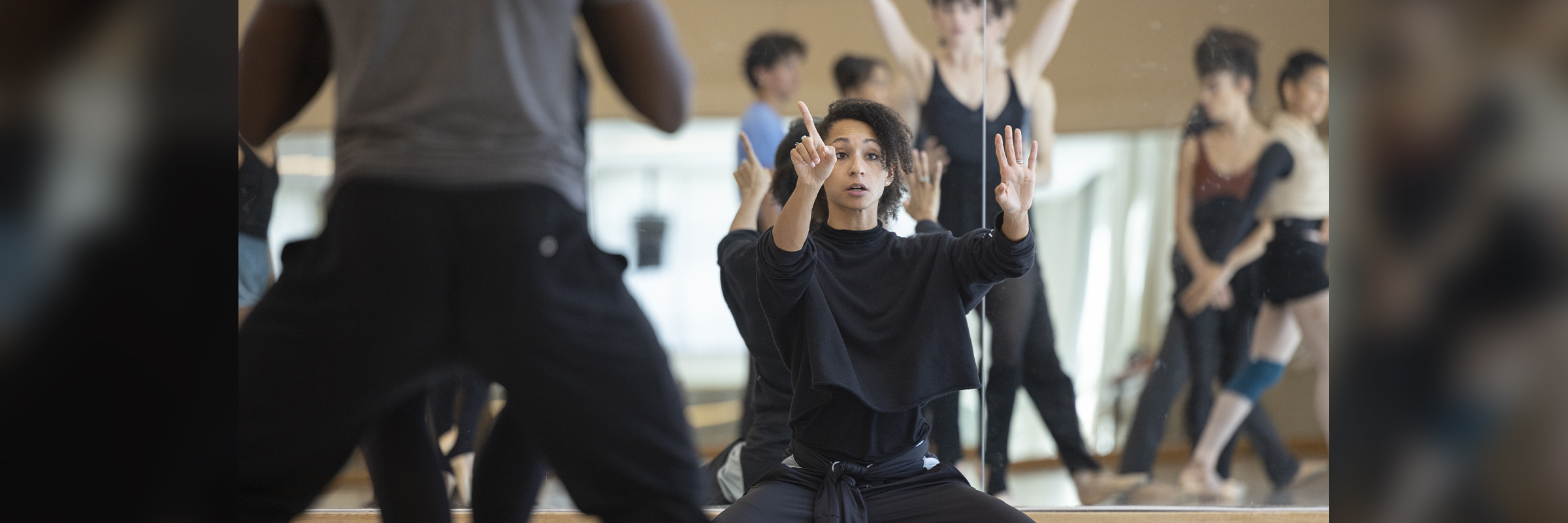 Claudia Schreier during rehearsal for her Kin // © Chris Hardy