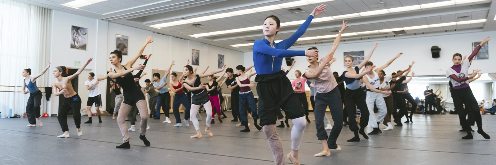 San Francisco Ballet rehearsing Aszure Barton and Sam Shepherd's Mere Mortals // © San Francisco Ballet, photo by Lindsey Rallo