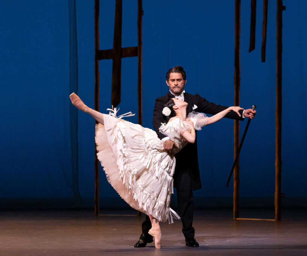 Misa Kuranaga and Ricardo Bustamante in Ashton's Marguerite and Armand