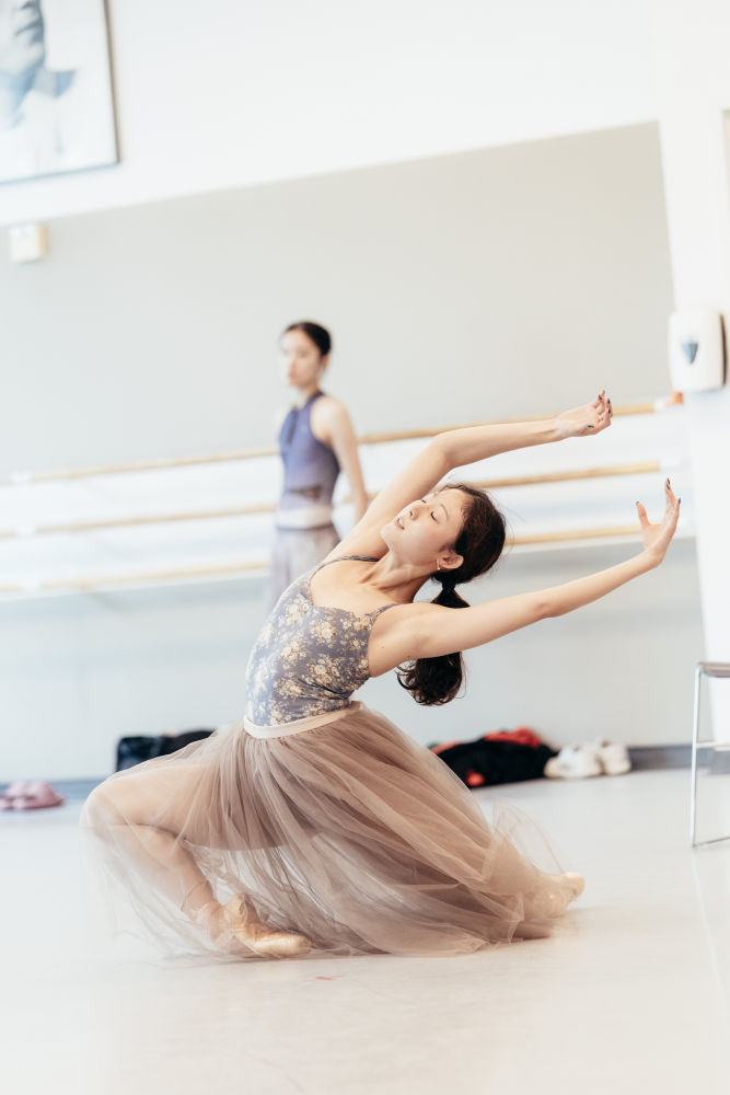 Wona Park rehearsing Possokhov's Eugene Onegin // © San Francisco Ballet, photo by Lindsey Rallo