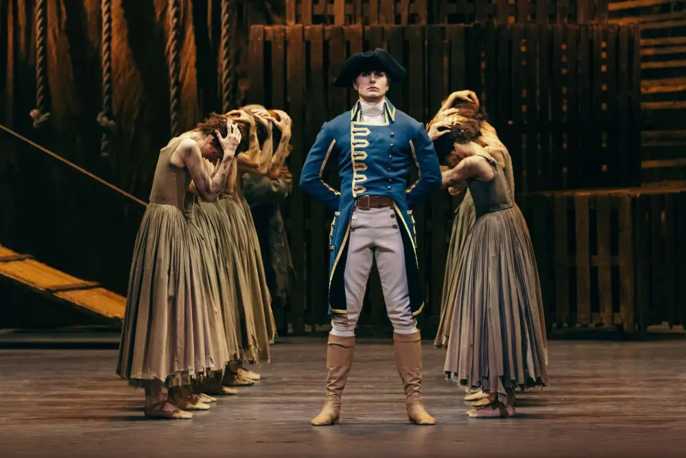 Jakub Groot and San Francisco Ballet in MacMillan's Manon // © San Francisco Ballet, photo by Lindsey Rallo
